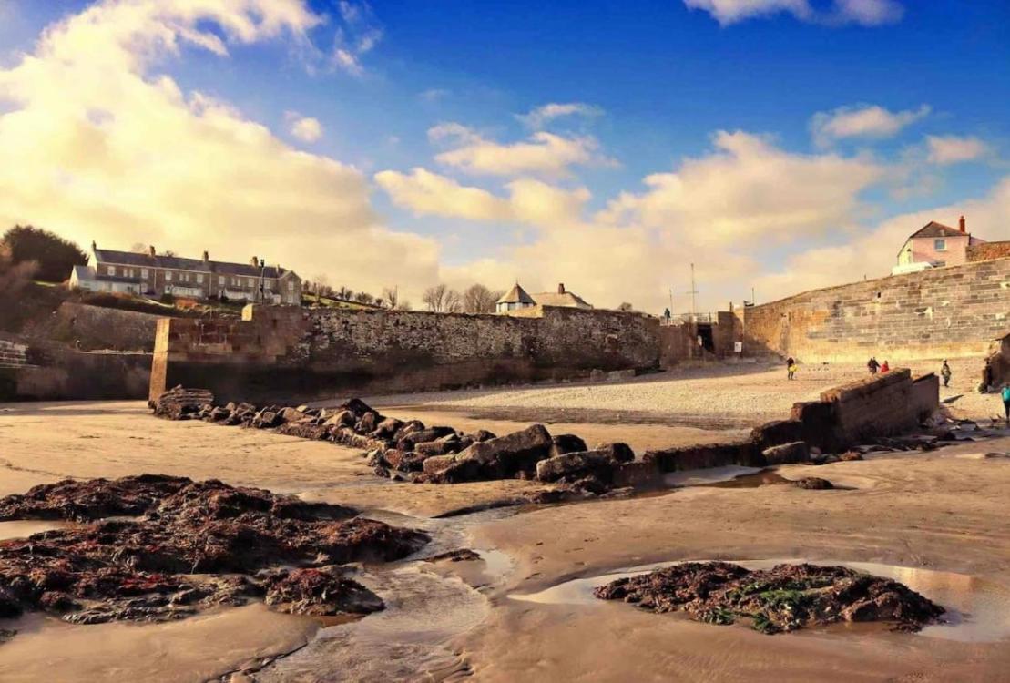 Stunning Yacht Sea Lion In Charlestown Harbour, Cornwall Hotell Exteriör bild